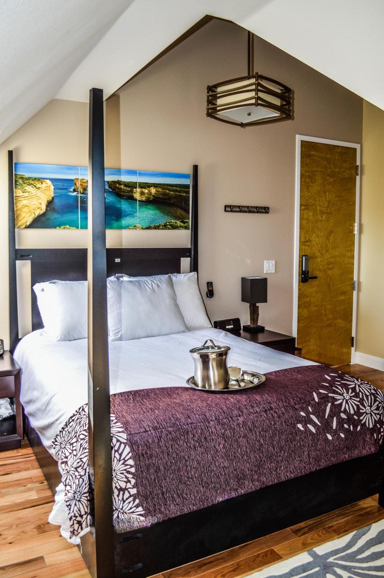 Rio Vista Inn & Suites Santa Cruz Rom bilde