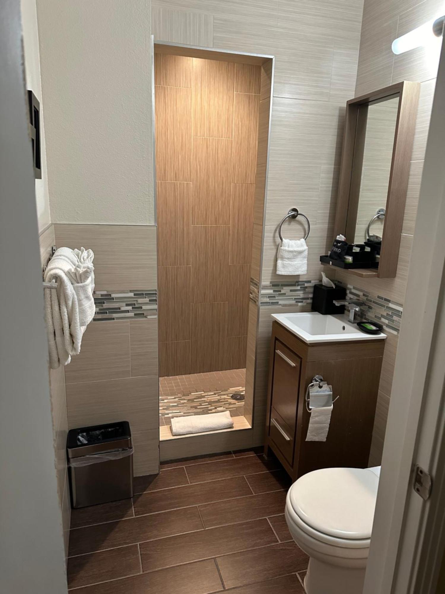 Rio Vista Inn & Suites Santa Cruz Eksteriør bilde